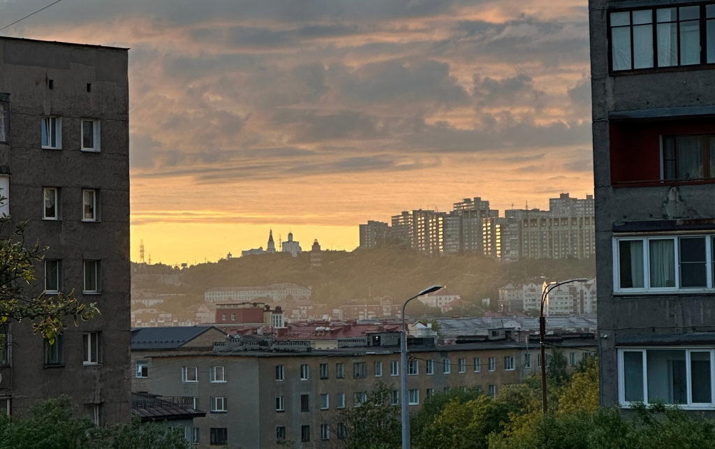 Уличные арт-медиации по центру Мурманска ПРЯМОУГОЛЬНИК.png