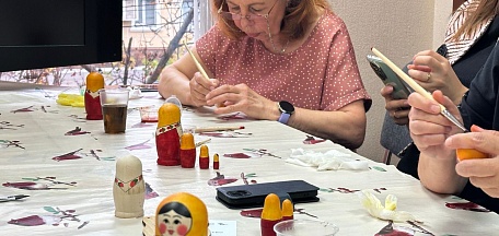 Обучающий мастер-класс по направлению «Роспись семеновской матрешки»