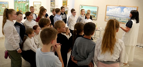 Экскурсия-квест по 50 выставке любительского изобразительного и декоративно-прикладного искусства Мурманской области