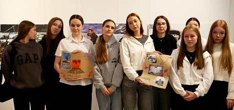 Час истории «Слава отстоявшим эту Землю» для студентов колледжа МАУ