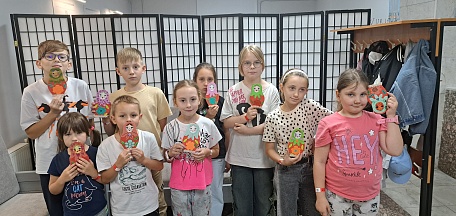 14 августа в главном здании Мурманского областного художественного музея состоялось тематическое мероприятие «Сокровища музея. Красавица матрешка»