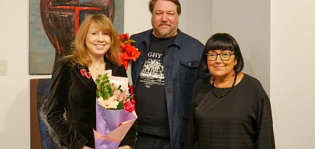 Открылась выставка художников из Санкт-Петербурга - Ивана Дьякова и Анны Векслер "Собрание сочинений. Том 35. Текстиль, эмаль".