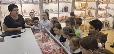 Тематическое мероприятие «Сокровища музея. Красавица матрешка»