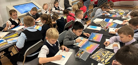 Второклассники Мурманского академической лицея нарисовали Арктику 