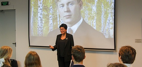 Состоялся творческий вечер «Вспоминая Сергея Есенина»