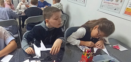 В главном здании состоялось мероприятие «Сокровища музея. Дымковская игрушка»