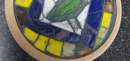 В главном здании художественного музея состоялось творческое мероприятие по созданию мозаики из витражного стекла!