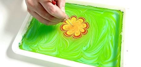 Детский мастер-класс по мраморированию бумаги "Волшебные узоры эбру"