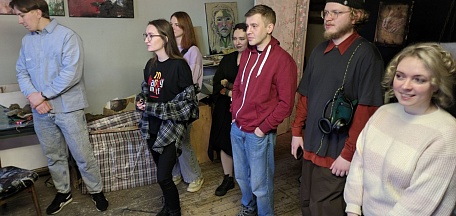 Участники проекта «Сезоны современного искусства в МОХМ» посетили мастерскую художницы Юлии Воробьевой