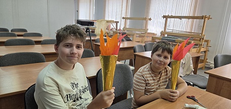 Олимпийский огонь зажжен в Доме ремесел