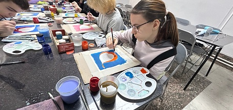 «Знакомьтесь: гуашь!». Мастер-класс из серии «Секреты мастерства»