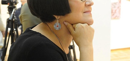 "Рассказы об отечественном искусстве. Встреча с директором Мурманского областного художественного музея О. А. Евтюковой на постоянной экспозиции"