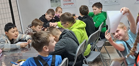 Мероприятие «Сокровища музея. Красавица матрешка» для воспитанников 5 отряда детского лагеря гимназии №10