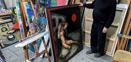 Участники проекта «Сезоны современного искусства в МОХМ» отметили День студента в мастерской Заслуженного художника РФ Анатолия Сергиенко