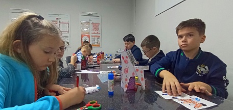 В главном здании музея состоялось мероприятие «Сокровища музея. Дымковская игрушка»