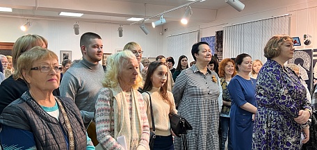 Состоялось торжественное открытие 49-ой выставки любительского изобразительного и декоративно-прикладного искусства, посвященной 10-летию открытия Дома ремесел