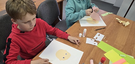 Бумажные чудеса раскрылись в Доме ремёсел!