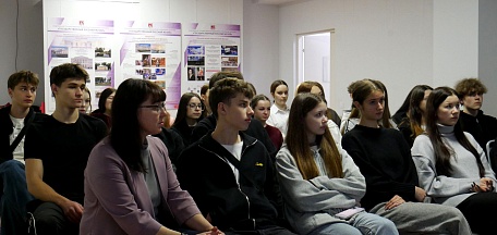 Час истории «Слава отстоявшим эту Землю» для студентов колледжа МАУ