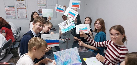 В главном здании художественного музея состоялось мероприятие, посвященное Дню РОССИИ!