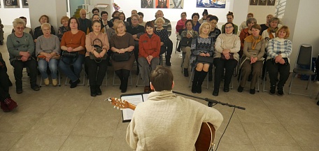 Концерт Екатерины Ефремовой «Со мною вот что происходит» 